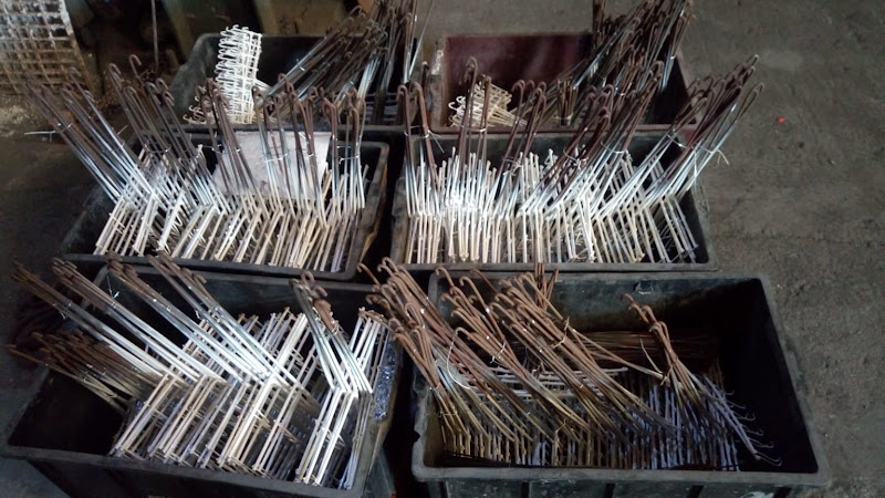 Metalfam Remoção de Tintas Peças e Gancheiras